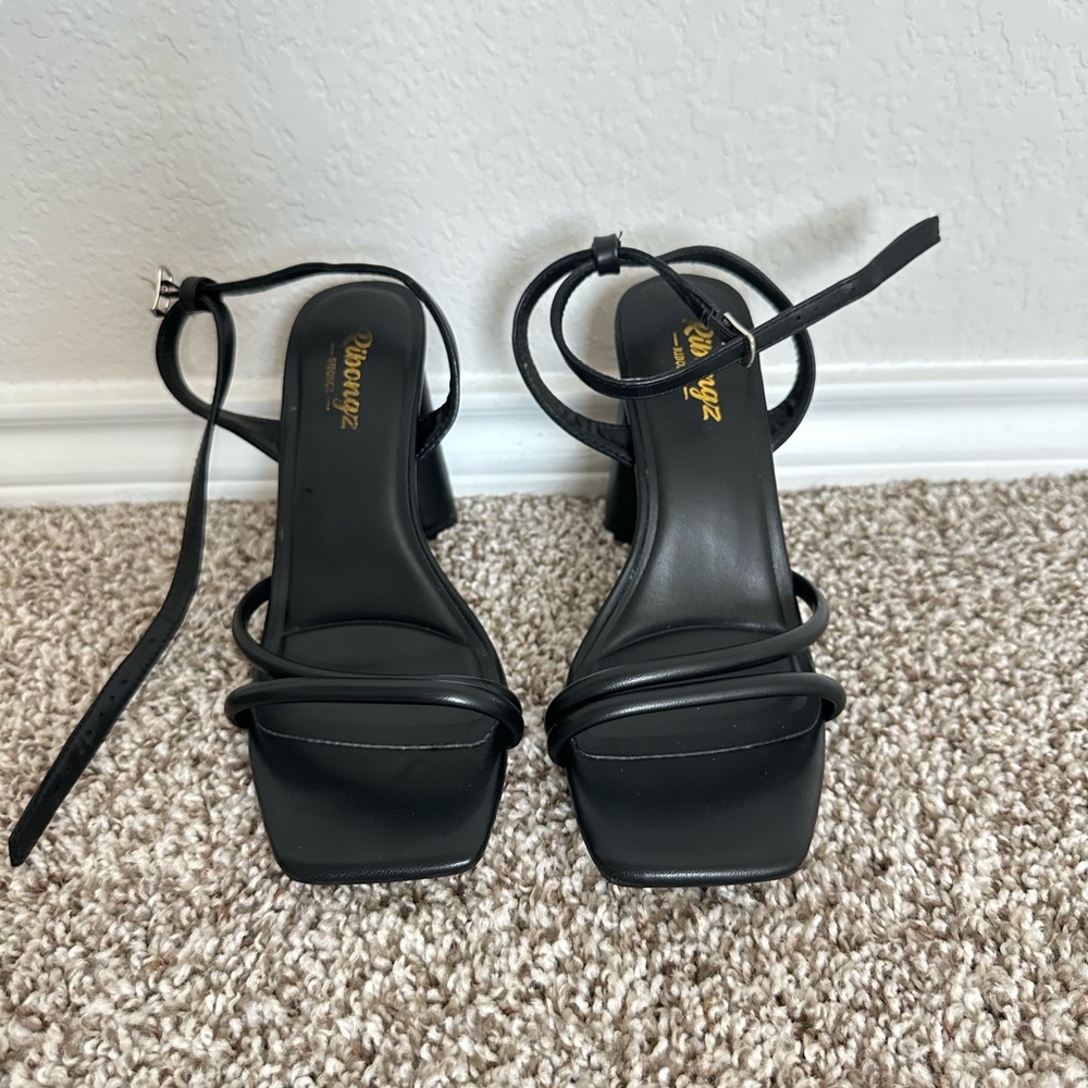 Amazon Black Strappy Square-Toe Ankle Strap Heels
